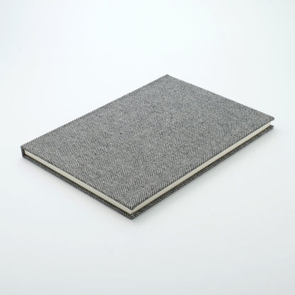 A5 Square Grid Linen Hardcover Notebook - Banshu-ori