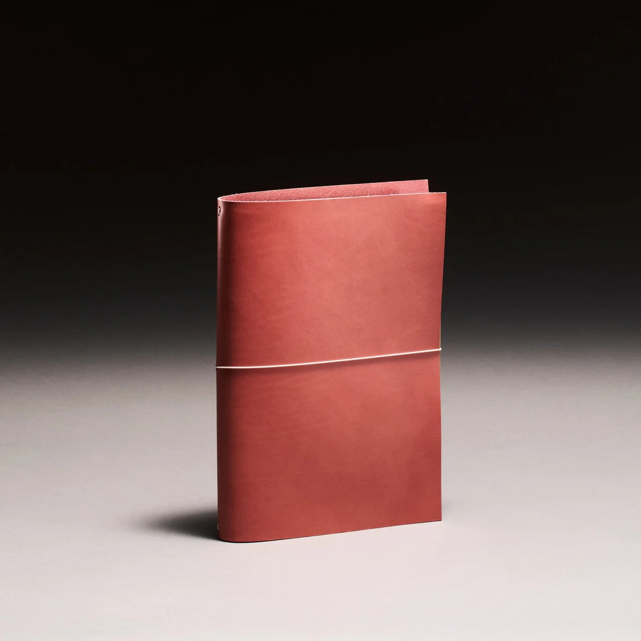 Grand Voyageur Leather Journal