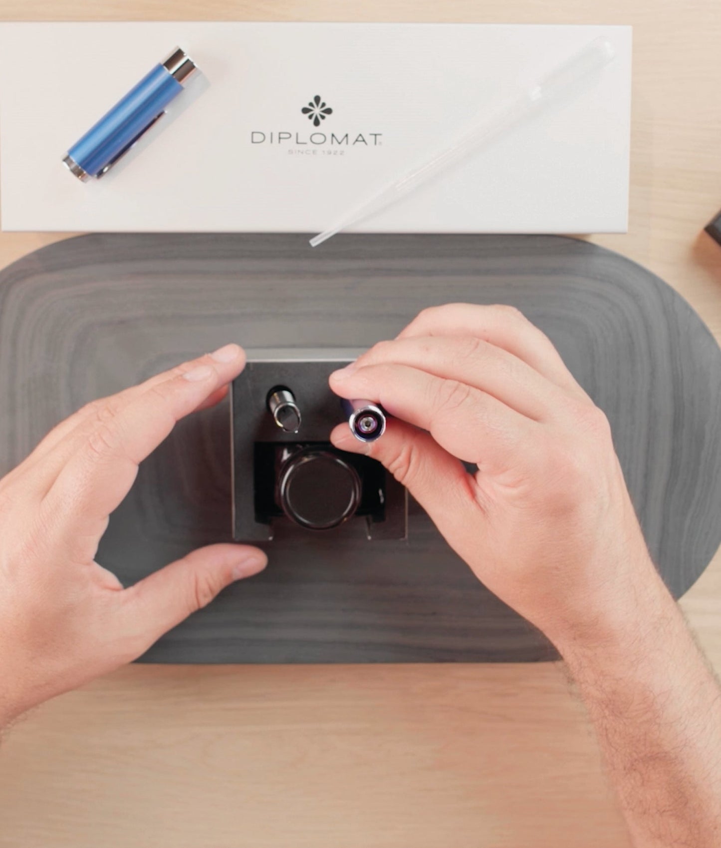 Nexus Fountain Pen - Chrome Trim