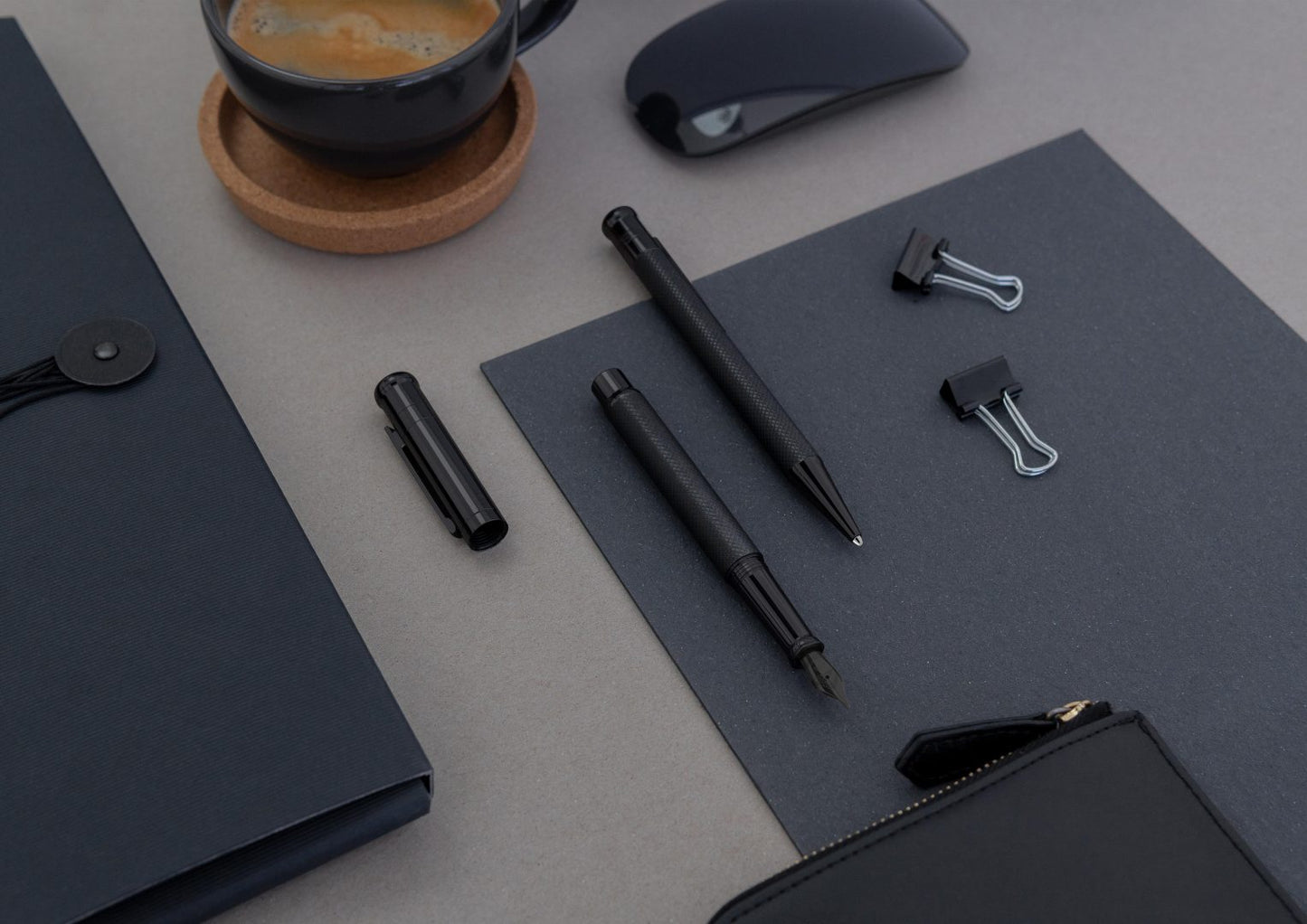 design04 Fountain Pen Checkered Guilloche