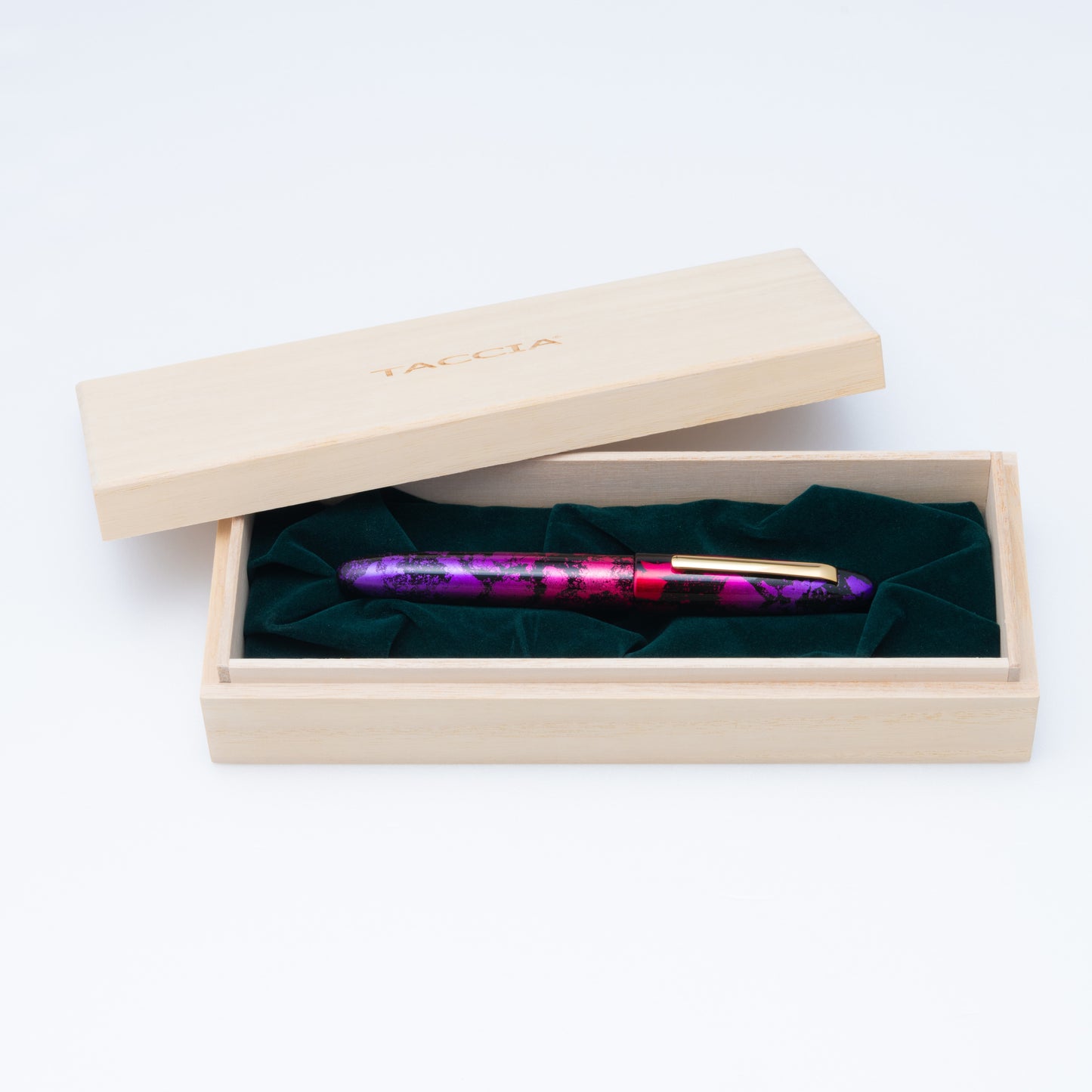 Dark Universe Urushi Fountain Pen