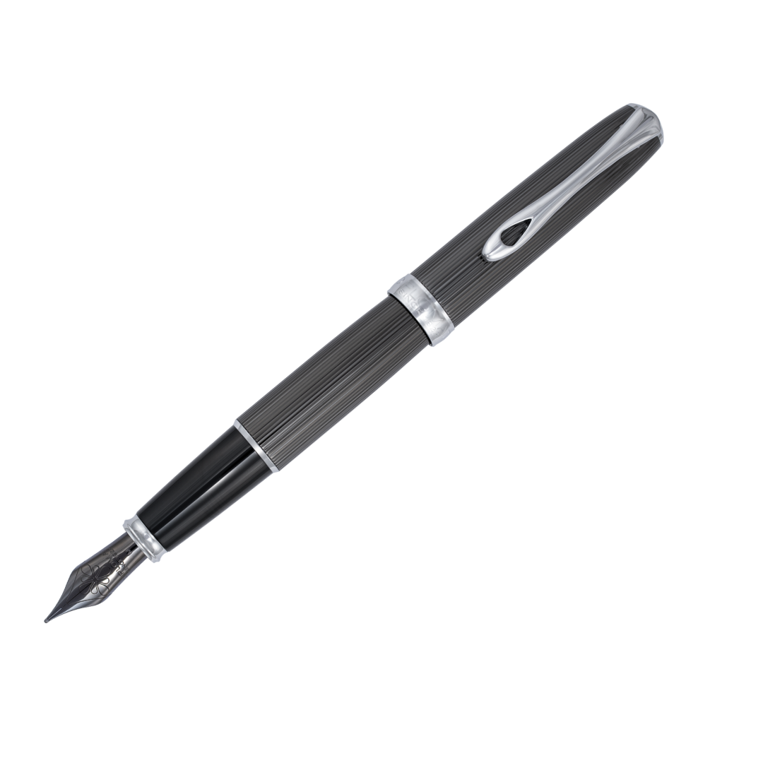 Excellence A² Fountain Pen - Chrome Trim