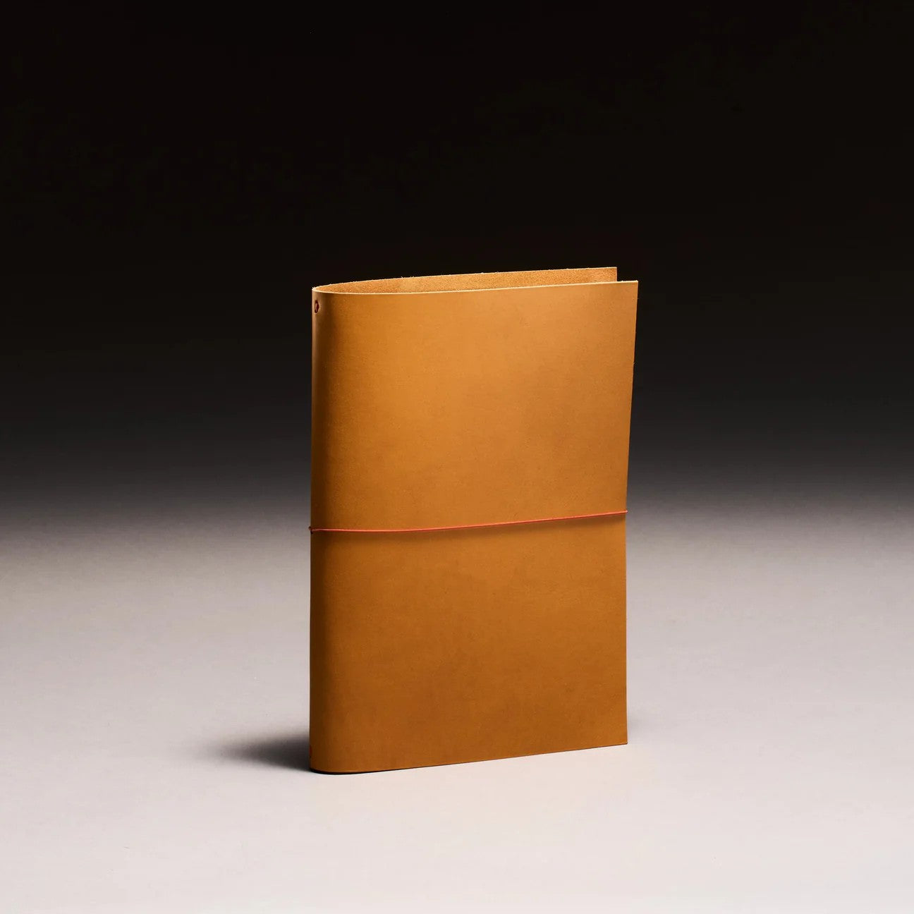 Grand Voyageur Leather Journal
