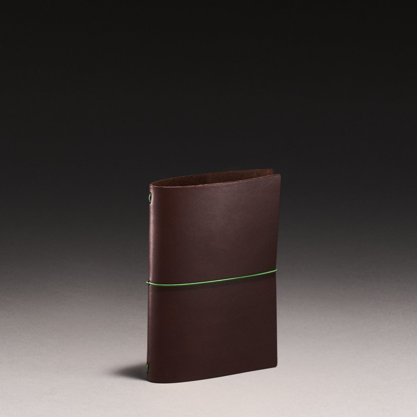 Grand Voyageur Leather Journal