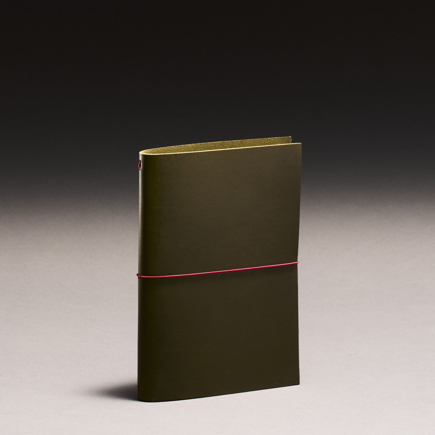 Grand Voyageur Leather Journal