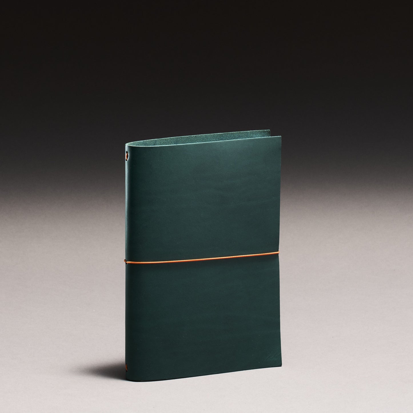 Grand Voyageur Leather Journal